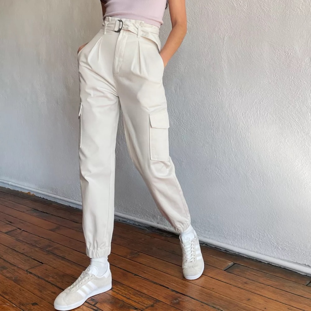 NWT Aritzia Sunday Best Gravity Pant in Seagrass Green